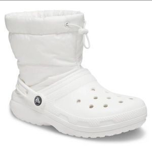 Classic Line Neo Puff Crocs